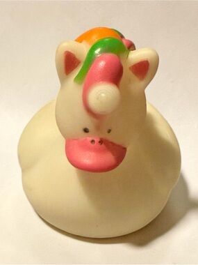 Oriental Trading Pink & Cream Unicorn Duck Bath Toy